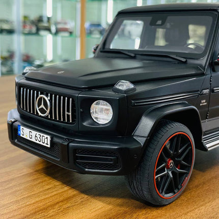 GT Spirit Mercedes-Benz AMG G-63 xffmw Edition 1:18 Matt Black Diecast Model Car - collector edition scale model