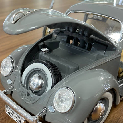 Bburago 1/18 Volkswagen Kafer Beetle (1955) Grey Diecast Model Car - collector edition scale model