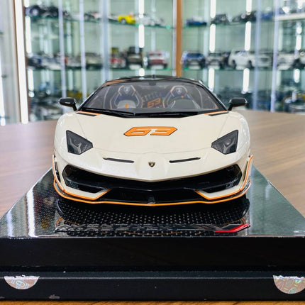 MR Collection 1/18 Lamborghini Aventador Roadster SVJ #63 Resin Model White/Orange - studio product photo of the scale model