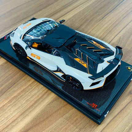 MR Collection 1/18 Lamborghini Aventador Roadster SVJ #63 Resin Model White/Orange - scale model for display