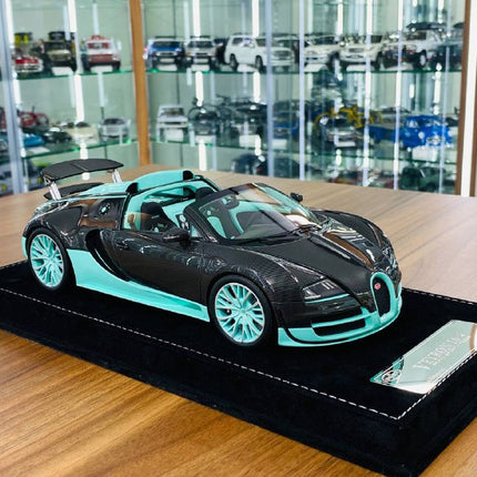 H&H Bugatti Veyron 16.4 Grand Sport Vitesse 1/18 Tiffany Carbon Limited to 10 Pcs - collectible scale model car