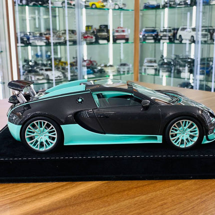 H&H Bugatti Veyron 16.4 Grand Sport Vitesse 1/18 Tiffany Carbon Limited to 10 Pcs - fine detailed model replica