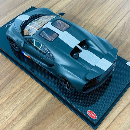 MR Collection 1:18 Bugatti Chiron Sport Resin Model Matt Grey White - premium collector scale model