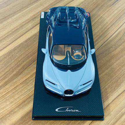 MR Collection Bugatti Chiron 1/18 Resin Model Grey/Blue Limited 499 Pieces - collector edition scale model
