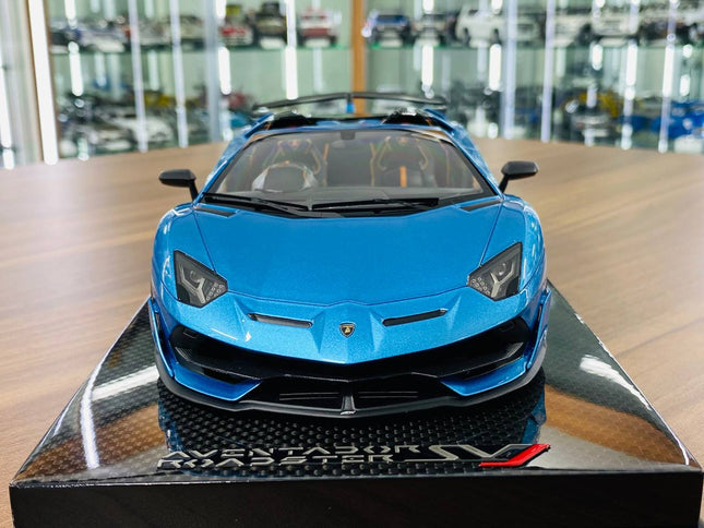 MR Collection 1/18 Lamborghini Aventador Roadster SVJ Resin Blue Limited Edition - studio product photo of the scale model