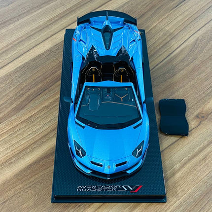 MR Collection 1/18 Lamborghini Aventador Roadster SVJ Resin Blue Limited Edition - scale model for display