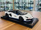MR Collection 1/18 Lamborghini Aventador Roadster SVJ #63 White/Italy Flag Resin Model Car - detailed collector display model