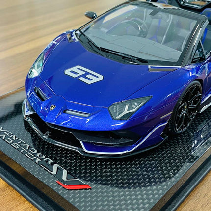 MR Collection 1/18 Lamborghini Aventador Roadster SVJ #63 Purple/Grey Resin Model - scale model for display