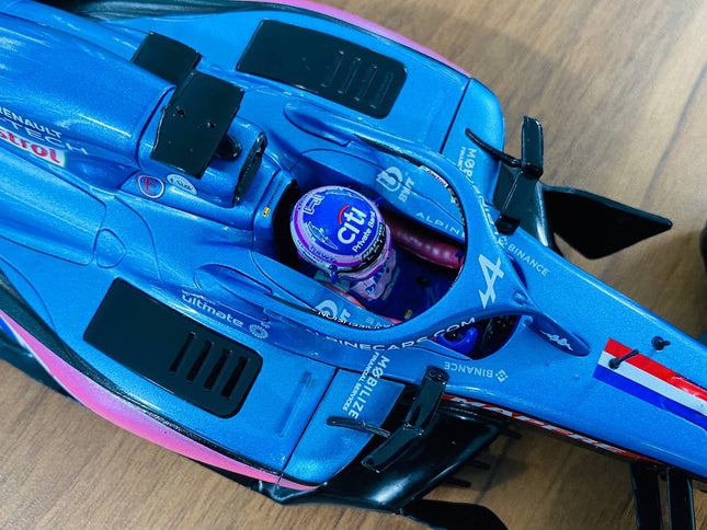 Solido Alpine A522 Fernando Alonso #14 1/18 Diecast Model Car Monaco GP F1 - studio product photo of the scale model