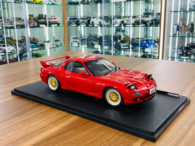 Solido Mazda RX7 Type RS (FD35) 1/18 Diecast Model Car Red - detailed collector display model