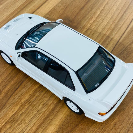 1/18 Resin Otto Mitsubishi Lancer Evo III 1995 White - premium collector scale model
