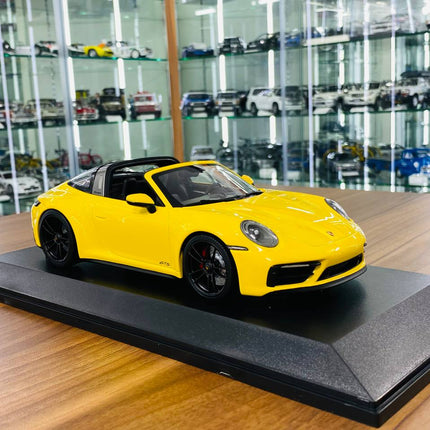 Minichamps 1/18 Porsche 911 (992) Targa 4 GTS 2021 Yellow Resin Model Car - detailed die-cast style model