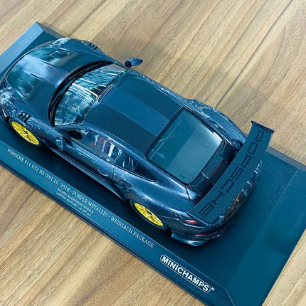 Minichamps Porsche 911 GT2 RS 2018 1:18 Purple Metallic Resin Model - premium collector scale model