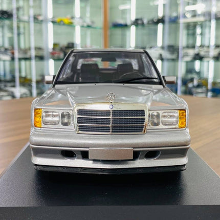 Minichamps Mercedes-Benz 190E 2.5-16 EVO II 1990 1:18 Diecast Model Car Silver - studio product photo of the scale model