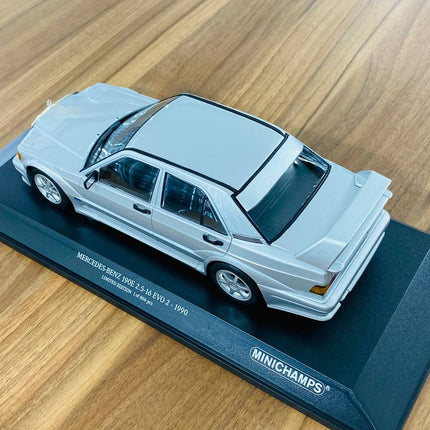 Minichamps Mercedes-Benz 190E 2.5-16 EVO II 1990 1:18 Diecast Model Car Silver - fine detailed model replica