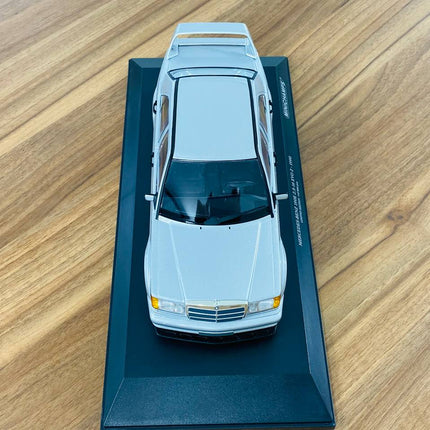 Minichamps Mercedes-Benz 190E 2.5-16 EVO II 1990 1:18 Diecast Model Car Silver - premium collector scale model