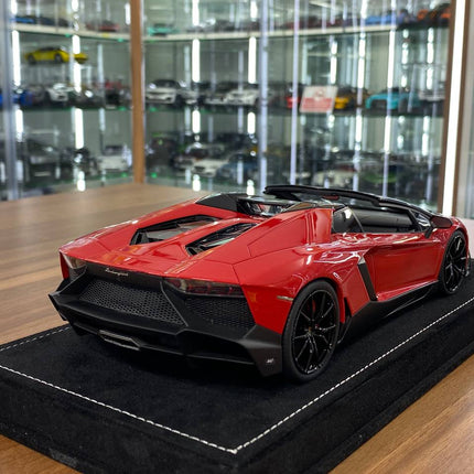 1/18 Resin Lamborghini Aventador Roadster – MR Collection Dark Red Limited Edition - fine detailed model replica