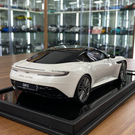 MotorHelix 1/18 Resin Aston Martin DB12 Coupe Zenith White - fine detailed model replica