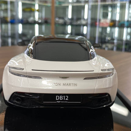 MotorHelix 1/18 Resin Aston Martin DB12 Coupe Zenith White - premium collector scale model