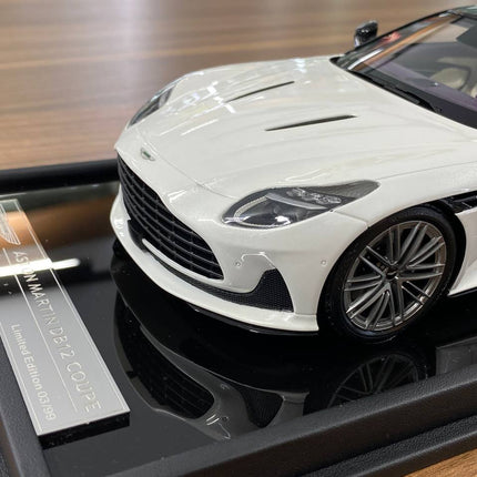 MotorHelix 1/18 Resin Aston Martin DB12 Coupe Zenith White - scale model for display