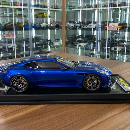 MotorHelix 1/18 Resin Aston Martin DB12 Coupe Ion Blue Limited Edition - collectible scale model car