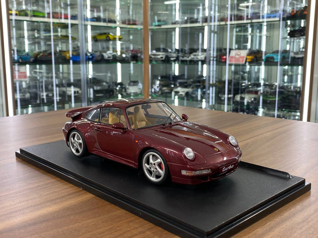 Solido Porsche 911 (993) Turbo 1/18 Diecast Model Car Brown - detailed collector display model