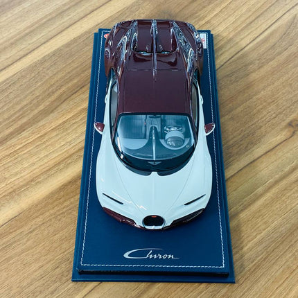 Bugatti Chiron 1/18 Red Carbon/Glacier Resin Diecast Model Car | MR Collection - premium collector scale model