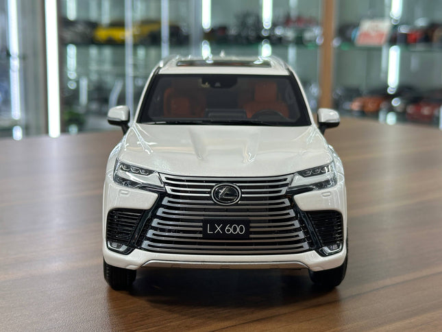 LCD Model Lexus LX 600 V6 (2024) White 1:18 Diecast Model Car - studio product photo of the scale model