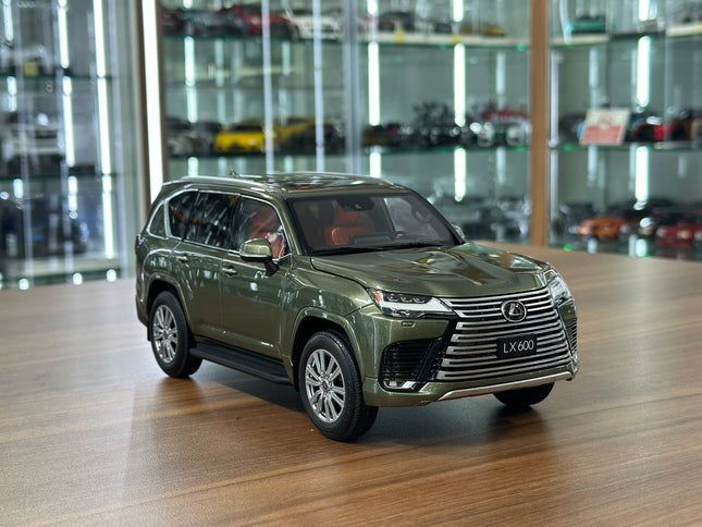 LCD Model Lexus LX 600 V6 2024 Nori Green 1:18 Diecast Model Car - detailed collector display model