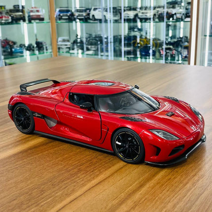 AutoArt Koenigsegg Agera Red 1:18 Diecast Model Car - detailed collector display model