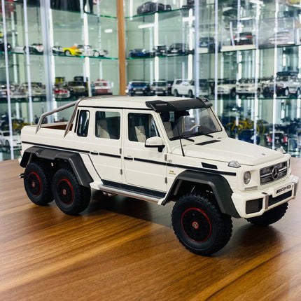 AutoArt Mercedes-Benz G 63 AMG 6x6 White 1:18 Diecast Model Car - detailed collector display model