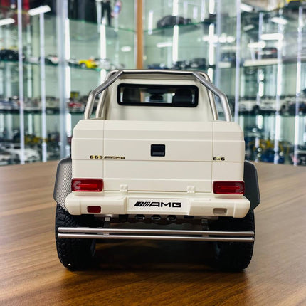 AutoArt Mercedes-Benz G 63 AMG 6x6 White 1:18 Diecast Model Car - collectible scale model car
