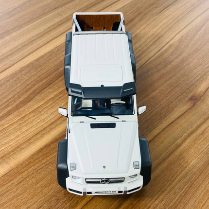 AutoArt Mercedes-Benz G 63 AMG 6x6 White 1:18 Diecast Model Car - fine detailed model replica