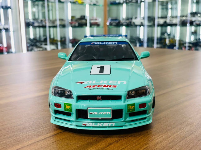 Solido Nissan Skyline GT-R R34 2001 Falcon #1 1/18 Diecast Model Car Falcon Blue - studio product photo of the scale model
