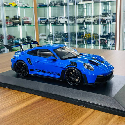 Minichamps 1/18 Porsche 911 (992) GT3 RS 2023 Diecast Model Blue - detailed collector display model