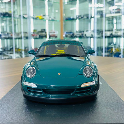 GT Spirit Porsche RWB SYUNKASHUTO 1/18 Green Resin Model - collectible scale model car