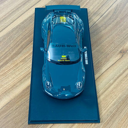 GT Spirit Porsche RWB SYUNKASHUTO 1/18 Green Resin Model - collector edition scale model