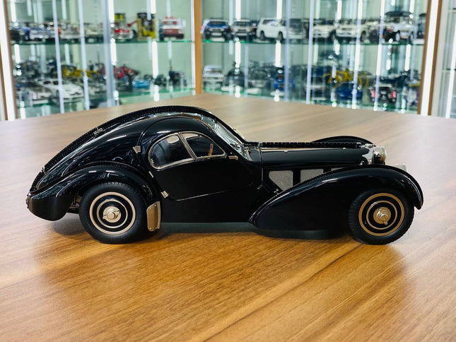 CMC Bugatti Typ 57 SC Atlantic Coupe 1936 1:18 Diecast Model Car Black Limited Edition - studio product photo of the scale mo