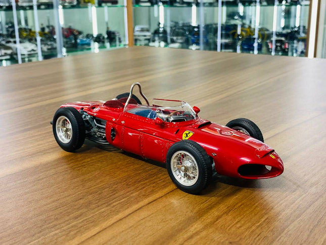CMC Ferrari Dino 156 F1 1961 1:18 Diecast Model Red - detailed collector display model