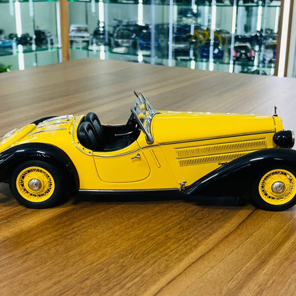 CMC 1/18 Audi Front 225 Roadster 1935 Yellow/Black Diecast Model Car - collectible scale model car