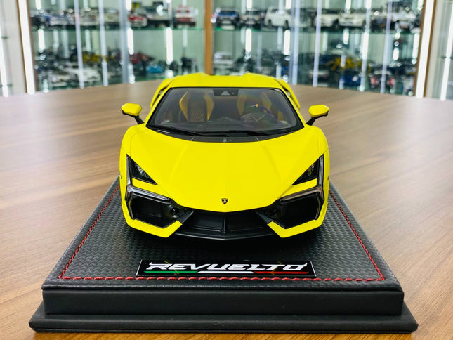 MR Collection Lamborghini Revuelto 1/18 Resin Model Giallo Clarus - studio product photo of the scale model