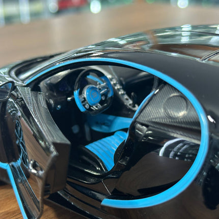 Bburago Chiron Zero 400 Zero 1:18 Diecast Car Black Blue - collector edition scale model