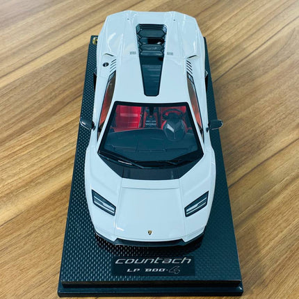 MR Collection 1/18 Lamborghini Countach LPi 800-4 Bianco Siderale Resin Model Limited Edition - scale model for display
