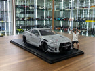 Solido Nissan GT-R R35 LBWK Body Kit With Figure Grey 1:18 Diecast - detailed collector display model