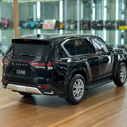 LCD Model Lexus LX 600 V6 2024 Black 1:18 Diecast Model Car - fine detailed model replica