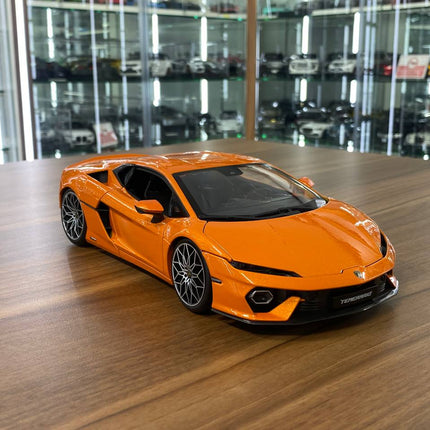 Bburago Lamborghini Temerario 1/18 Orange Diecast Model Car - Full Opening - detailed collector display model