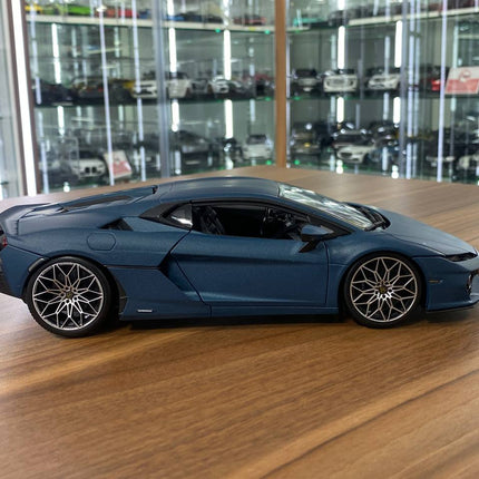 Bburago Lamborghini Temerario 2011 1/18 Matt Blue Diecast Model Car - collectible scale model car