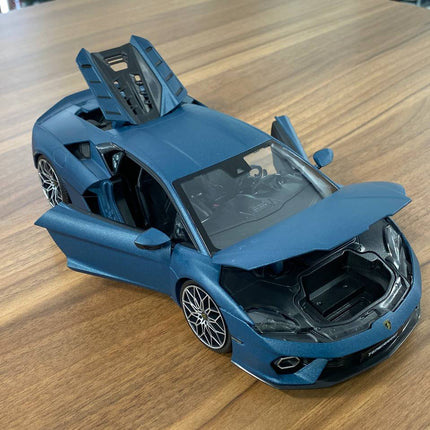 Bburago Lamborghini Temerario 2011 1/18 Matt Blue Diecast Model Car - scale model for display