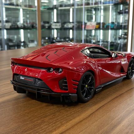 Bburago Ferrari Ferrari 812 Competizione 1/18 Diecast Model Car Red - fine detailed model replica