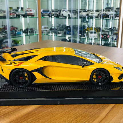 MR Collection Lamborghini Aventador SVJ 1/18 Resin Model Yellow Limited 01/01 - collectible scale model car